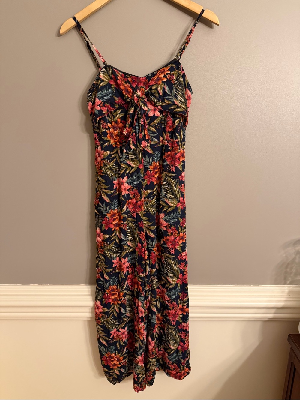 American Eagle Tropical Floral Tie-Front Wide Leg Jumpsuit Size Sm with Pockets